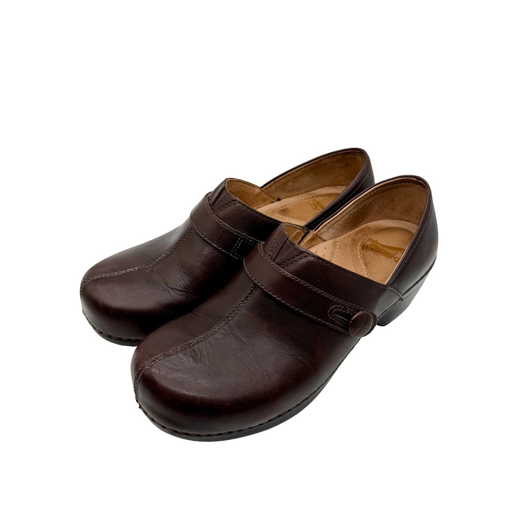 Dansko Womens 38 Brown Leather Clogs Button Strap Block Heel Shoes 9815450200